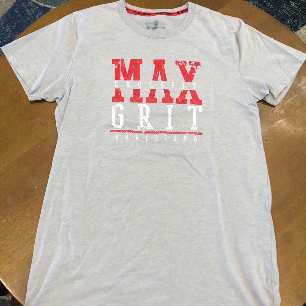 CrossFit Barcelona Max Grit shirt-Small